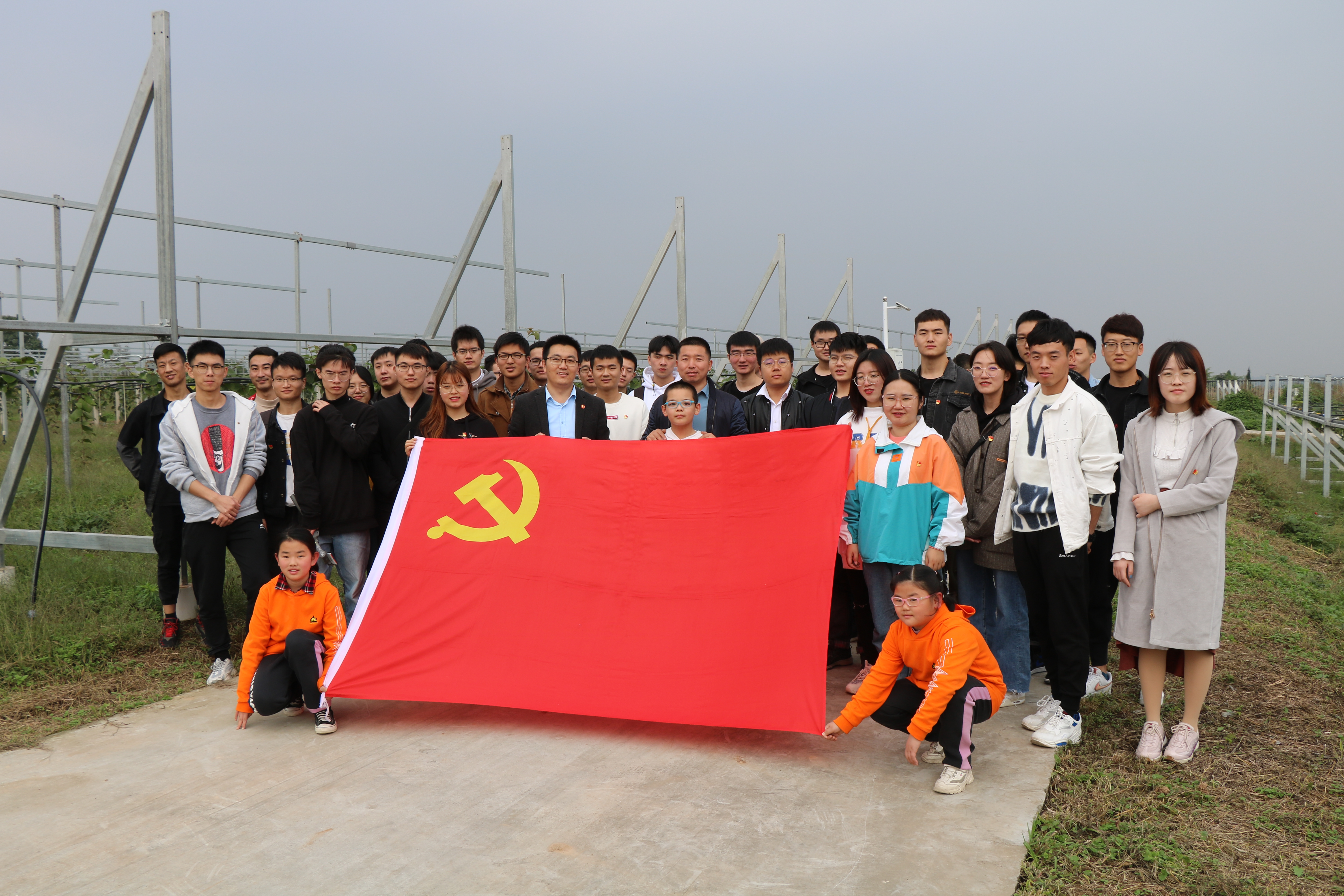 01e2ac7f3a494285afcad33be1e1f9b5.jpg 01e2ac7f3a494285afcad33be1e1f9b5.jpg