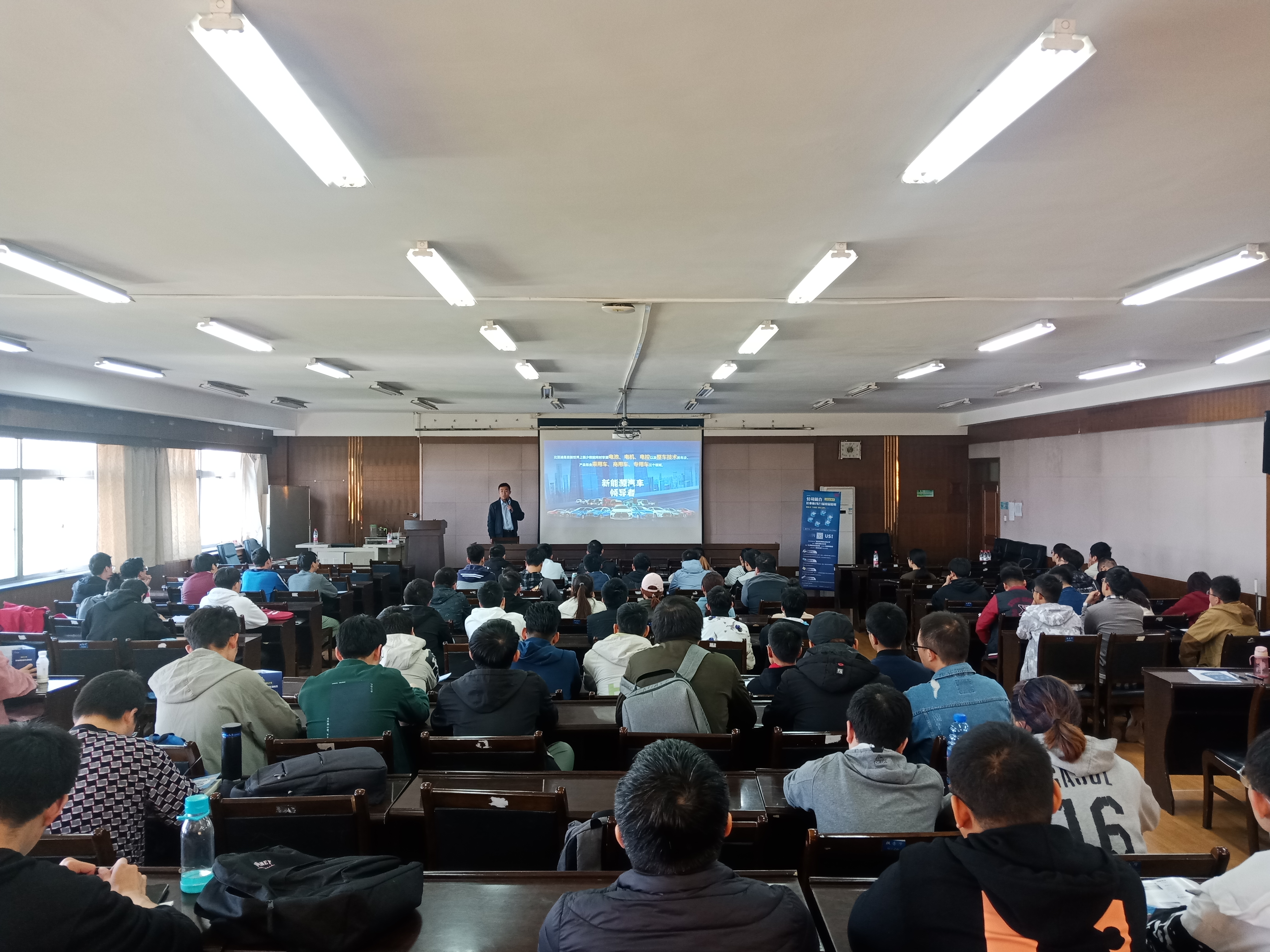 f06bec62b9b6498799ce0d2efe1c0e12.jpg f06bec62b9b6498799ce0d2efe1c0e12.jpg