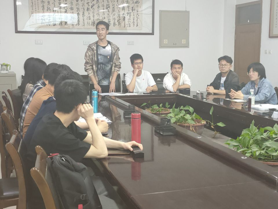 21b729bf59394622b547fa3fc7830ebd.png 21b729bf59394622b547fa3fc7830ebd.png