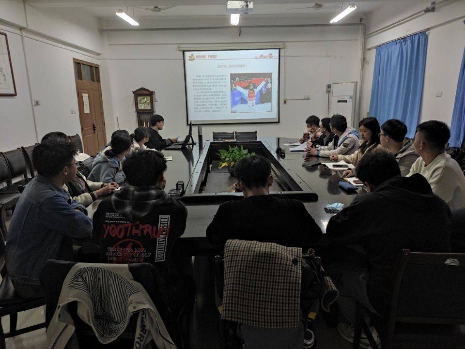 6a9025a04b7f4ec082b57fd25c92187f.jpg 6a9025a04b7f4ec082b57fd25c92187f.jpg