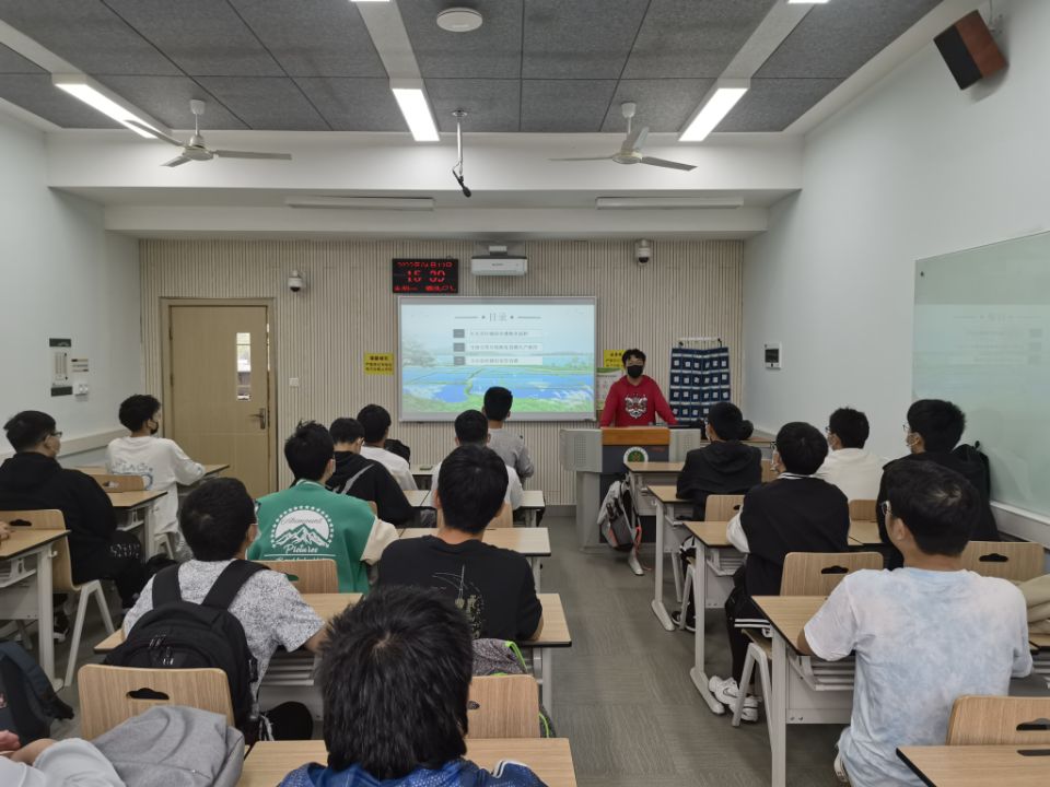 60f7f90081704810940e537de0c2b47a.jpg 60f7f90081704810940e537de0c2b47a.jpg