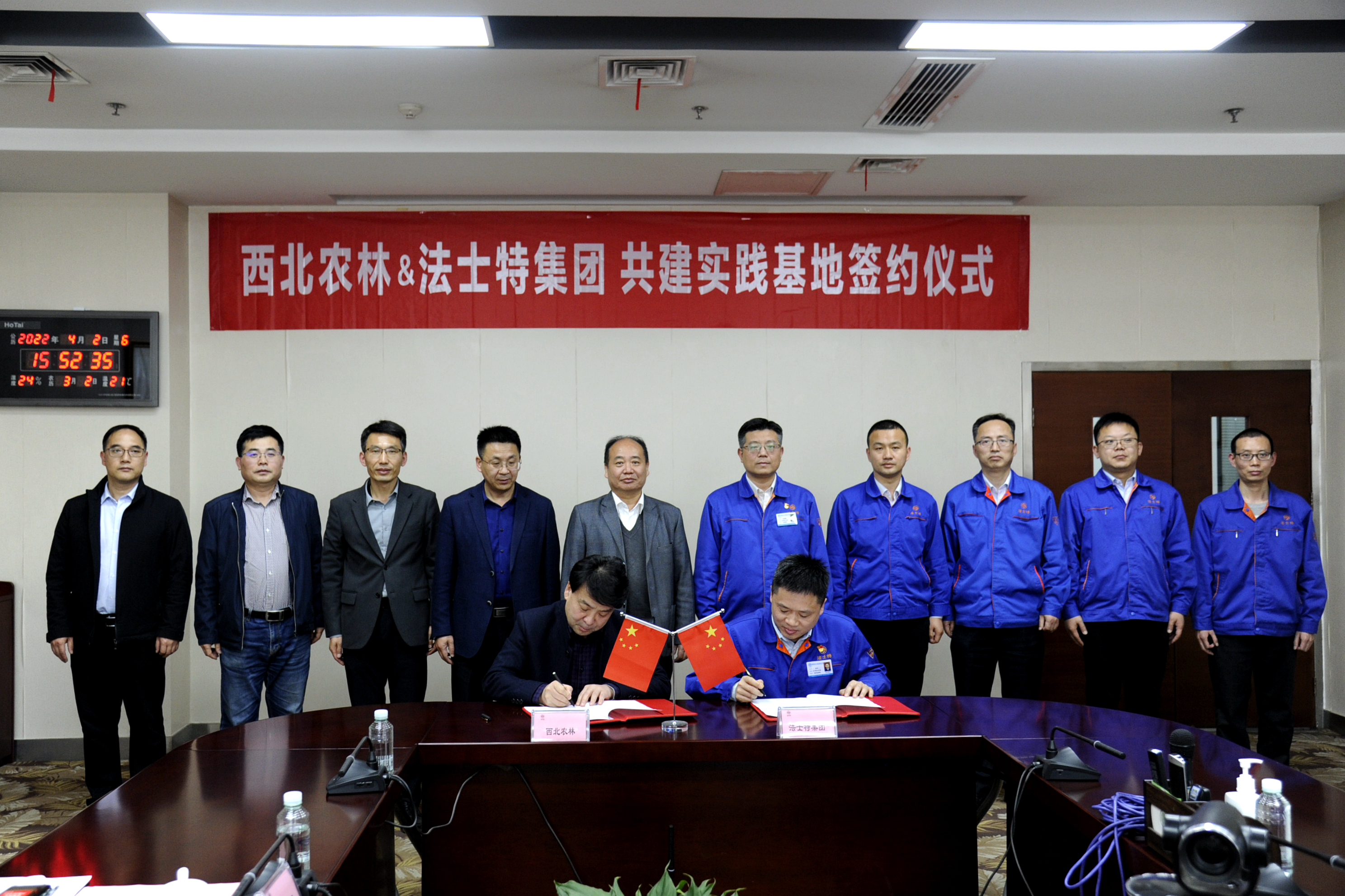 6f0054bdec684a51bfdd2a831bc64475.jpg 6f0054bdec684a51bfdd2a831bc64475.jpg