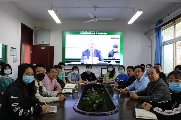 992a0dfc277e4cbaa83566e9fb414a8a.jpg 111111111.jpg