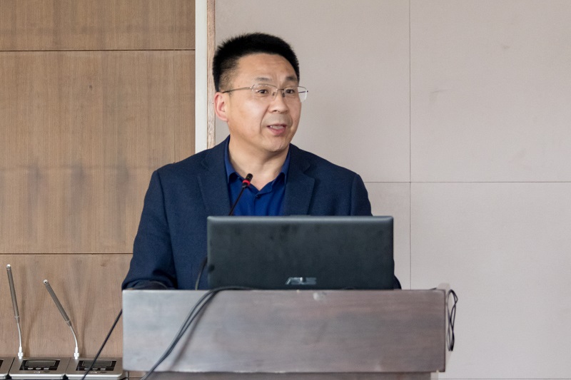 fd9cea44423448f7a3042fd644b71633.jpg 齐涛.jpg