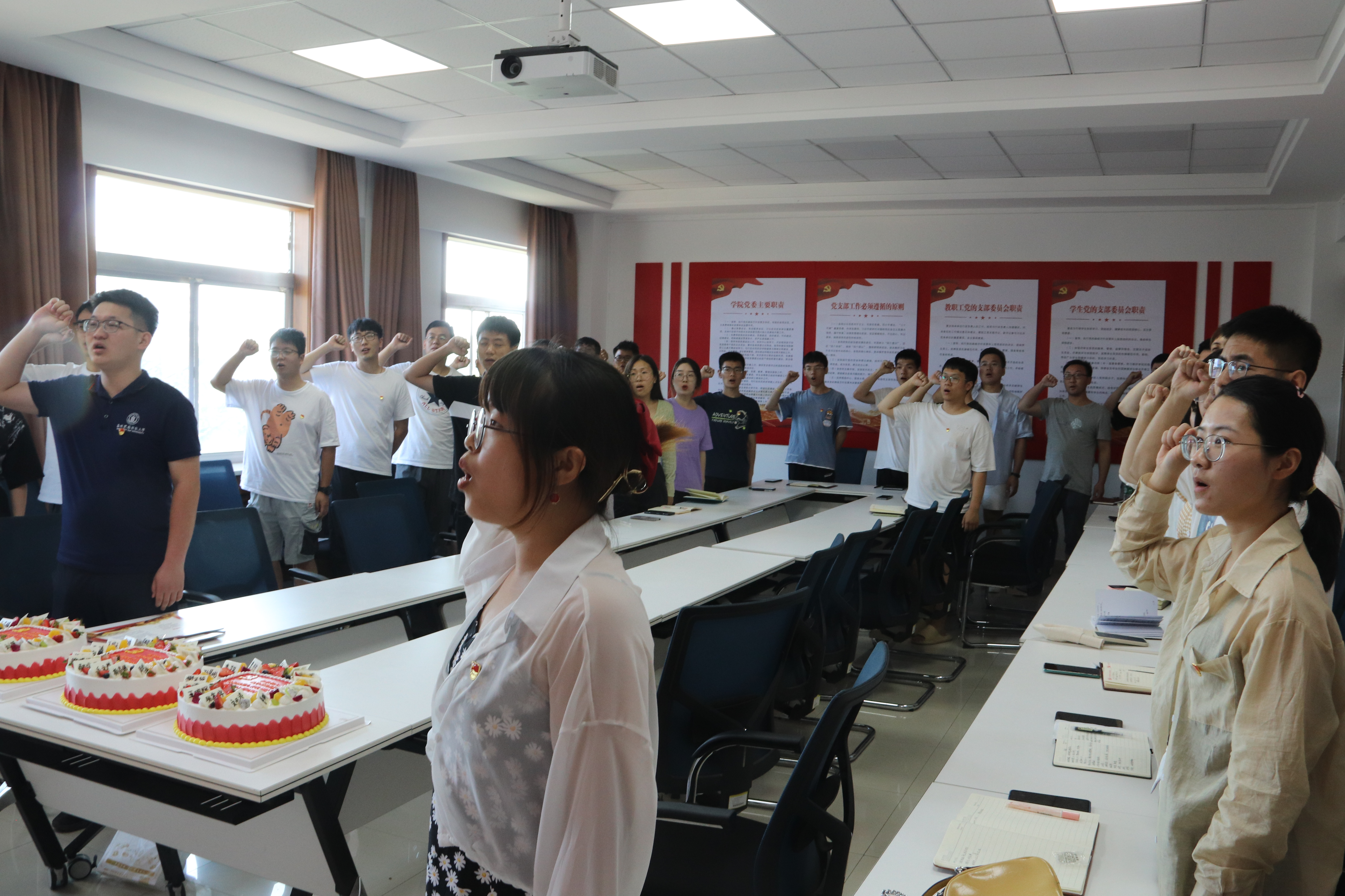 b68f94367e0646fd9331b94038adedf2.jpg b68f94367e0646fd9331b94038adedf2.jpg