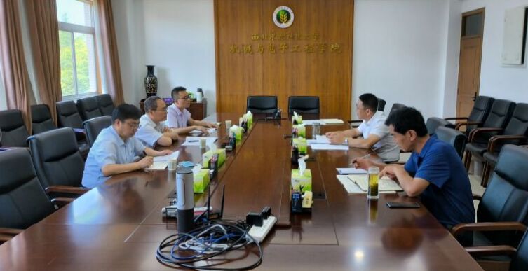 c7e96a05b46b48d898d43298d38949fc.jpg c7e96a05b46b48d898d43298d38949fc.jpg