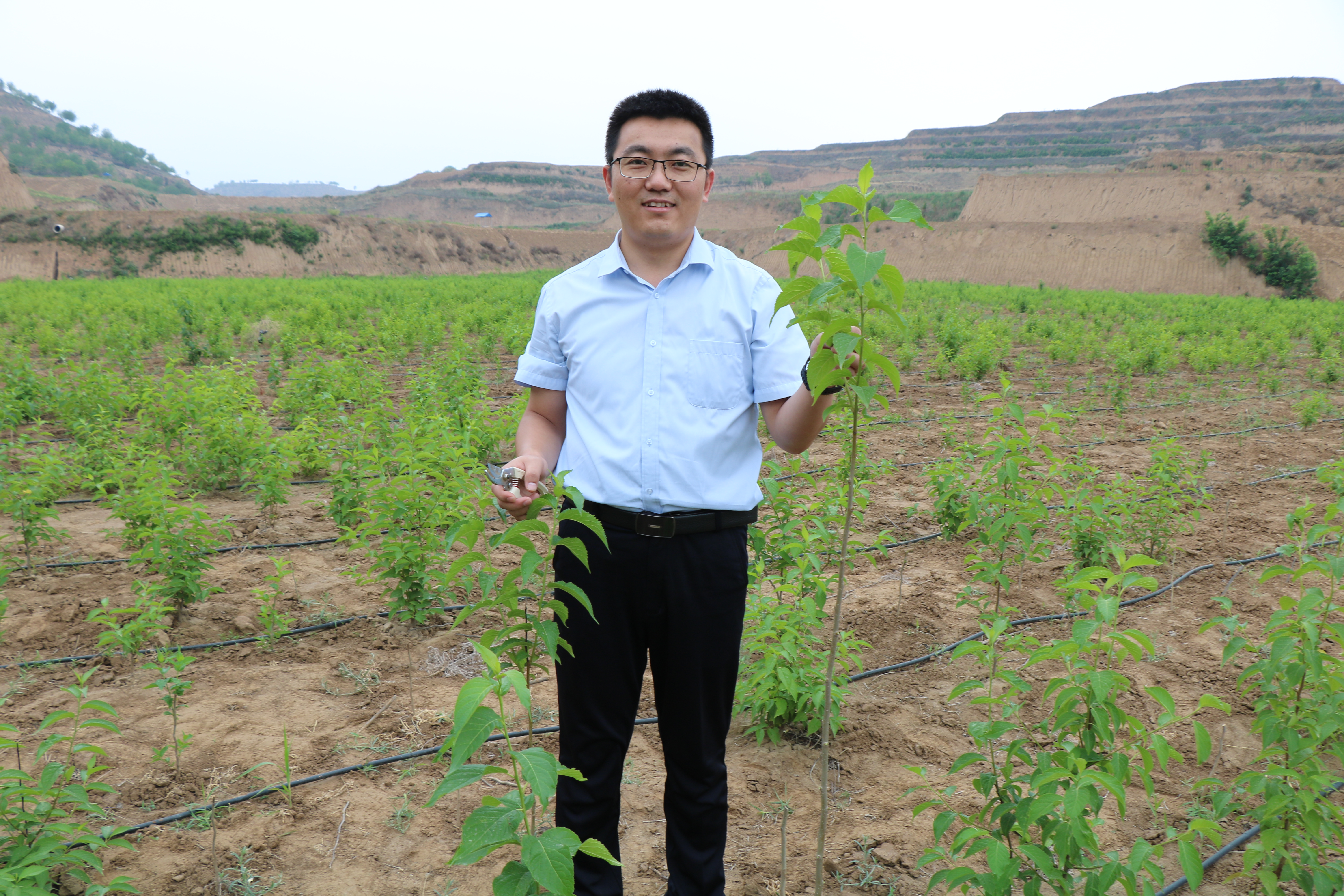 6fa2b35e94f94d9eb3771625b5701927.jpg 6fa2b35e94f94d9eb3771625b5701927.jpg